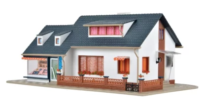 Model Vollmer - Wohnhaus mit Ladengeschaft HO o kodzie produktu 43723.